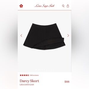 Lisa Says Gah Darcy Skort. Black, size small NWT